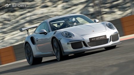 تصاویر زیبایی از بازی Gran Turismo Sport ماشین Porsche 911 GT3 RS را نشان می دهد.